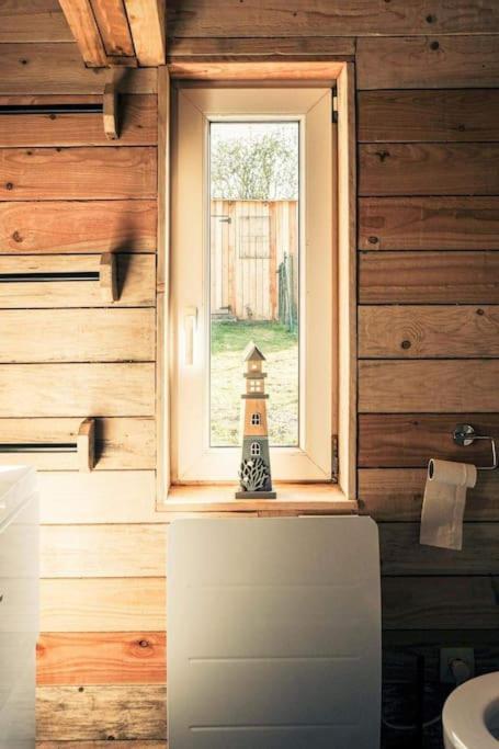 Le P'Tit Nid : Mini Loft Pour 2 A 4 Personnes Tellin Exterior foto